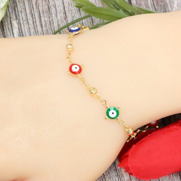 "Trendy Handmade Bracelet – A Stylish Gift for Women & Girls, MAR092037 - Picture 4 of 10